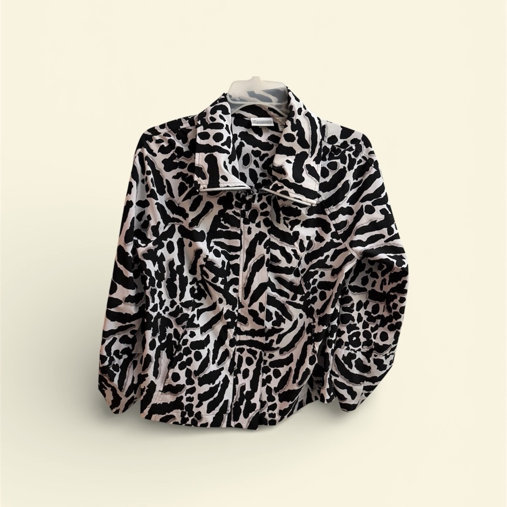 Chico's Zenergy Animal Print Jacket Size 0